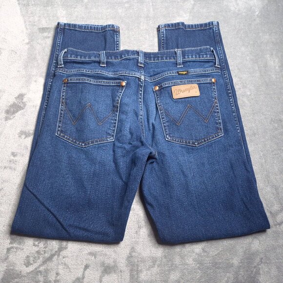 Wrangler Mens Straight Leg 11MWZ Slim Fit Jeans 31x29 Dark Wash Altered - Picture 2 of 9